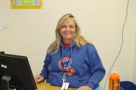 Mrs. Scully, formerly Ms. G., says "The cubs will go all the way, baby! I'm really a Sox fan, but I'm rooting for the Cubs because I have a lot of friends who are Cubs fans and it's a Chicago team."