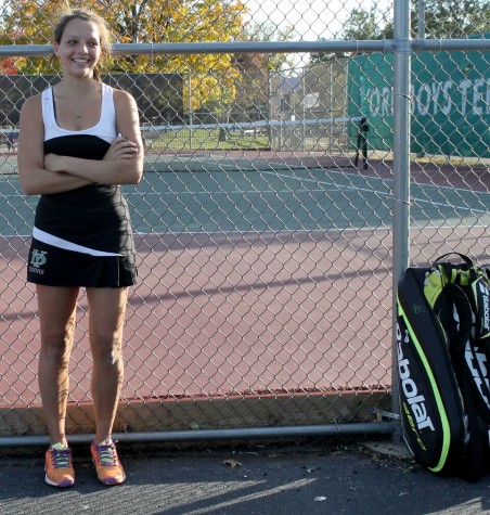 Maja Shaw advances to the State Tennis Match after winning on Friday and on Saturday. 