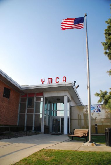 Players go to the Elmhurst YMCA to sign up for Yball.