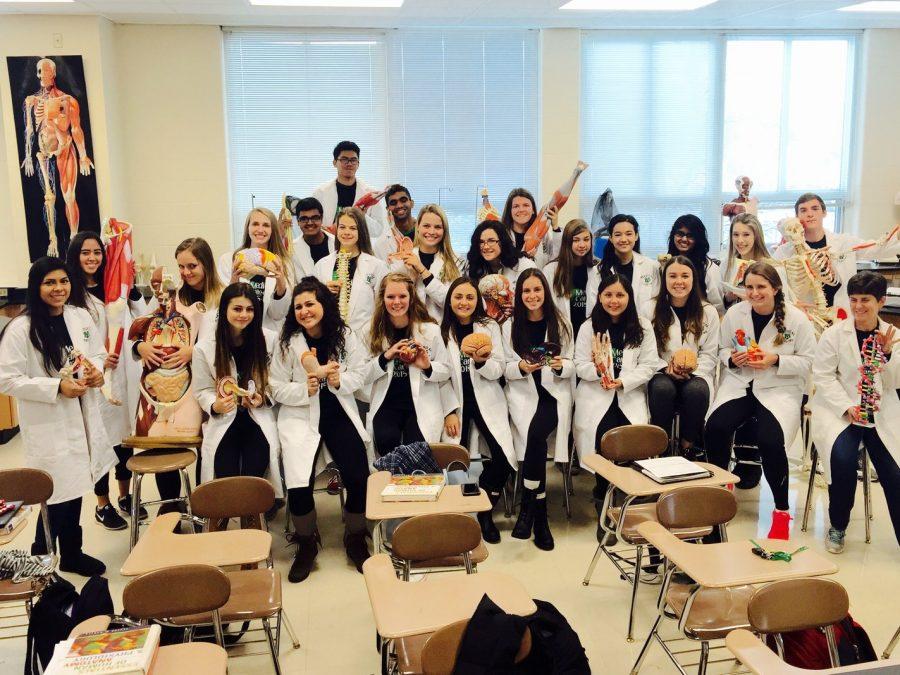 From thoracic cavities to funny bones, the Medical Careers Class of 2015-2016 poses with their favorites anatomical body part. Photo courtesy of Vishruth Sunilkumar.