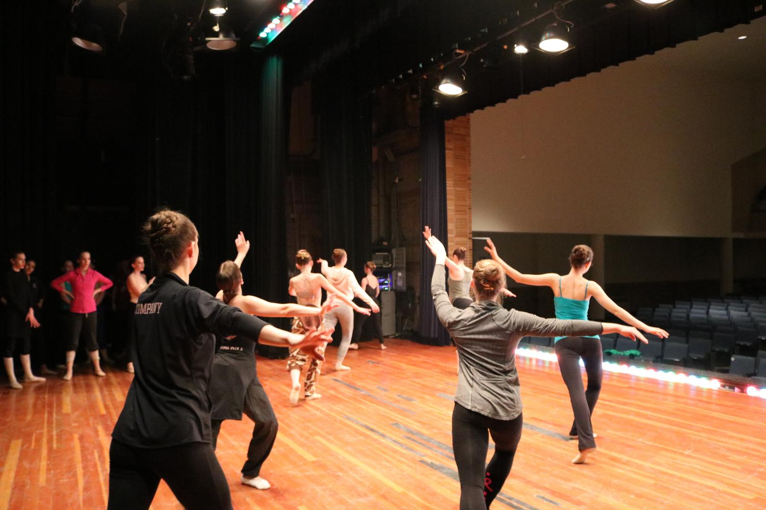 Behind the curtain: how dancers prepare for a show