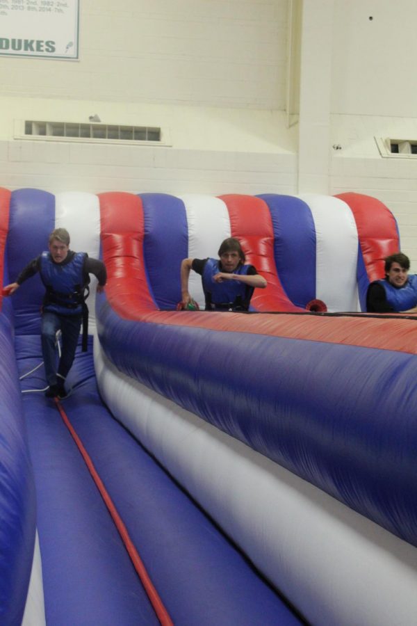 Seniors compete in the bungee run at the senior barbecue.
